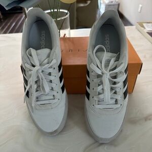 Adidas Men's White and Black Sneakers